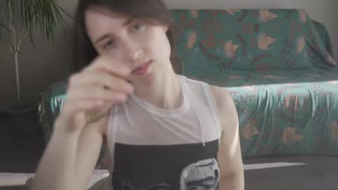 Snapshot of ifyouleave chatting on March 7, 2025, 11:18 am Belle online show from March 7, 2025, 11:18 am