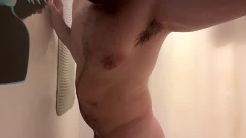 Snapshot of iggybeaut chatting on December 17, 2024, 5:29 am iggybeaut online show from December 17, 2024, 5:29 am