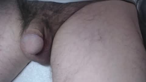 Snapshot of igloo73 chatting on December 21, 2025, 7:48 am AverageGuy online show from December 21, 2025, 7:48 am