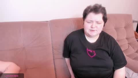 Snapshot of ihaveasecret_ chatting on January 8, 2025, 4:22 pm Alice online show from January 8, 2025, 4:22 pm