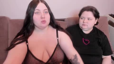 Snapshot of ihaveasecret_ chatting on March 3, 2025, 11:33 am Alice online show from March 3, 2025, 11:33 am