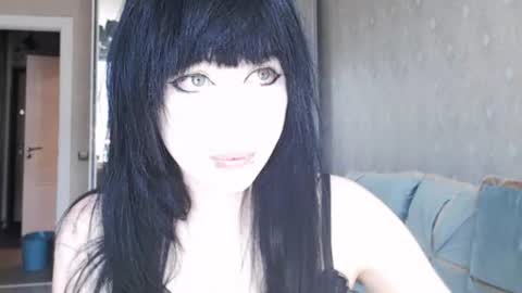 Snapshot of iiiiiiis chatting on June 22, 2026, 2:14 pm iiiiiiis online show from June 22, 2026, 2:14 pm