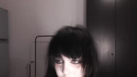 Snapshot of iiiiiiis chatting on July 17, 2026, 1:12 am iiiiiiis online show from July 17, 2026, 1:12 am
