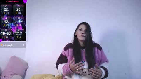 Snapshot of iim_zoee chatting on June 16, 2026, 4:31 pm ZOE online show from June 16, 2026, 4:31 pm