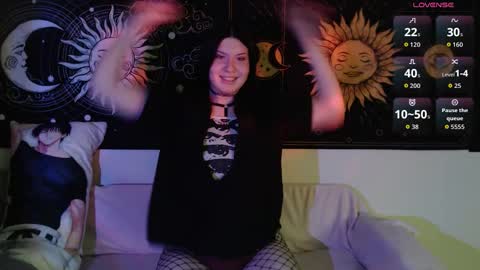 Vella online show from February 4, 2026, 2:01 pm