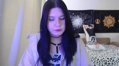 Vella online show from April 8, 2026, 1:11 pm