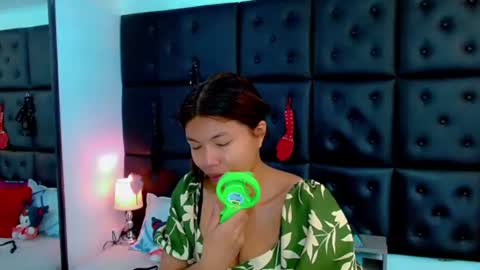 iisalombardi online show from June 21, 2026, 2:25 am
