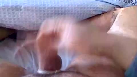 ikbenzo online show from March 3, 2025, 2:15 pm