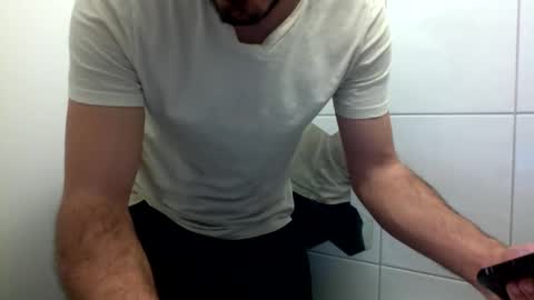 ilcaponero online show from March 16, 2026, 10:47 pm