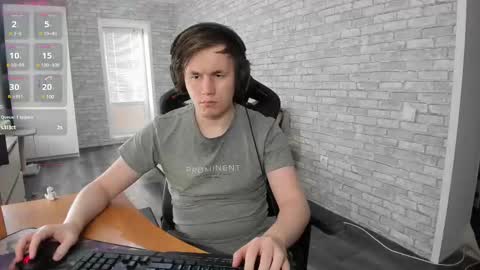 iliaskris online show from February 25, 2025, 11:41 am