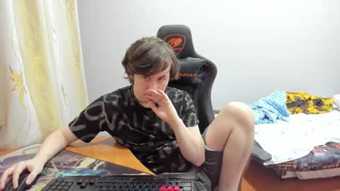 iliaskris online show from September 26, 2025, 12:14 am