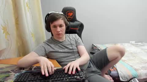 iliaskris online show from March 9, 2026, 2:32 pm