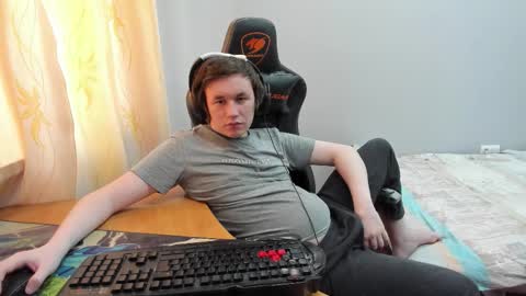 iliaskris online show from March 19, 2026, 4:16 am