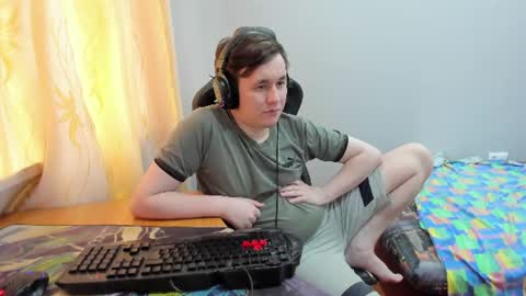 iliaskris online show from July 19, 2026, 2:43 pm
