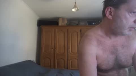 iliebetight online show from March 27, 2026, 12:27 pm