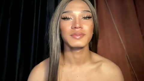 Snapshot of ill_moan_foryouxx chatting on February 10, 2026, 4:38 am QUEEN KATH online show from February 10, 2026, 4:38 am