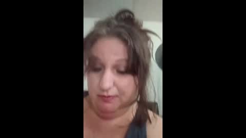 illuninaughty1021 online show from May 28, 2026, 2:58 pm