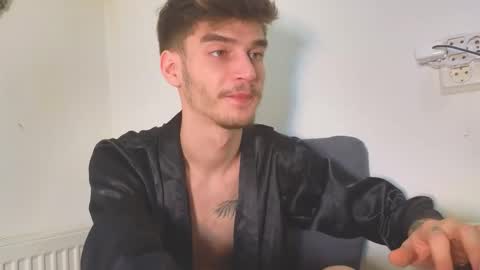 D-Illusion online show from October 30, 2025, 2:29 pm