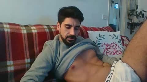 ilmangj90 online show from December 11, 2024, 3:05 pm