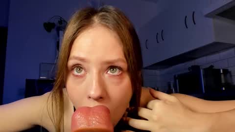 ilona curly online show from February 20, 2026, 6:48 am