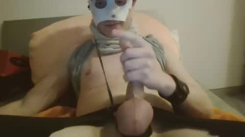 iluvhottenns online show from December 27, 2024, 9:22 pm