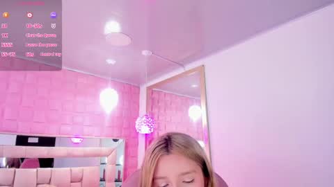 Snapshot of im__angelica chatting on September 17, 2025, 5:47 pm Ange online show from September 17, 2025, 5:47 pm