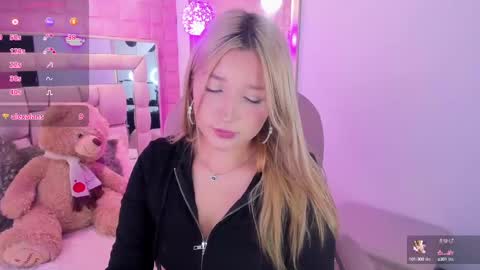 Snapshot of im__angelica chatting on October 6, 2025, 2:03 pm Ange online show from October 6, 2025, 2:03 pm