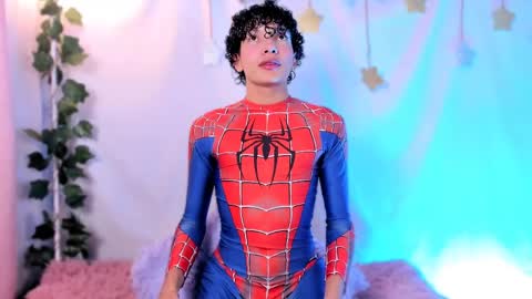 Alejo independent model   online show from April 5, 2026, 2:20 am