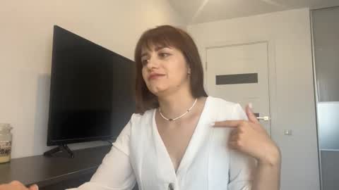 Snapshot of im_alisa_ chatting on September 25, 2025, 7:01 am Alisa online show from September 25, 2025, 7:01 am