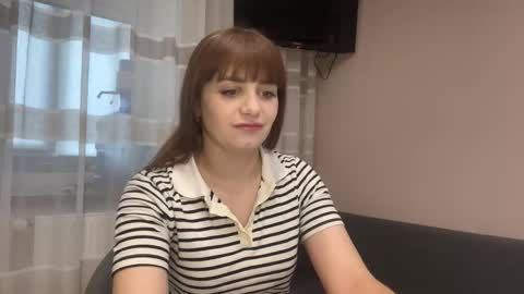 Snapshot of im_alisa_ chatting on October 6, 2025, 7:06 am Alisa online show from October 6, 2025, 7:06 am