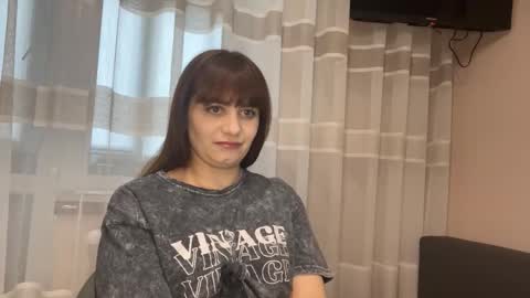 Snapshot of im_alisa_ chatting on October 14, 2025, 6:58 am Alisa online show from October 14, 2025, 6:58 am