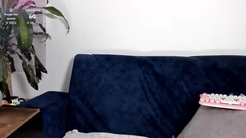 Snapshot of im_amber_ chatting on September 24, 2025, 1:36 pm amber online show from September 24, 2025, 1:36 pm