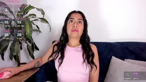 Snapshot of im_amber_ chatting on October 13, 2025, 1:00 pm amber online show from October 13, 2025, 1:00 pm