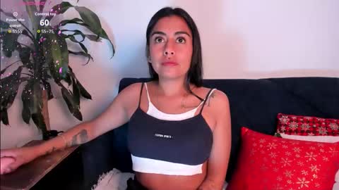 Snapshot of im_amber_ chatting on November 28, 2025, 2:53 pm amber online show from November 28, 2025, 2:53 pm