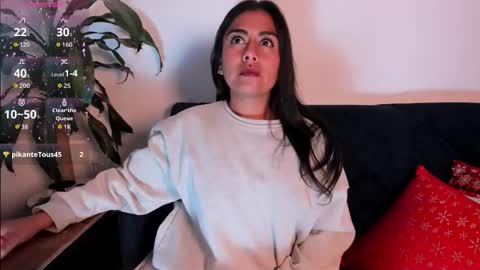 Snapshot of im_amber_ chatting on December 3, 2025, 2:30 am amber online show from December 3, 2025, 2:30 am