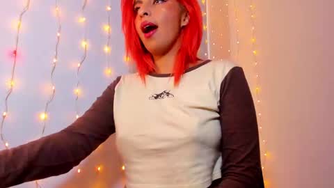 im_anna_ online show from January 22, 2025, 10:37 pm