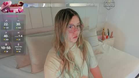 DAHLIA online show from March 6, 2025, 8:05 pm