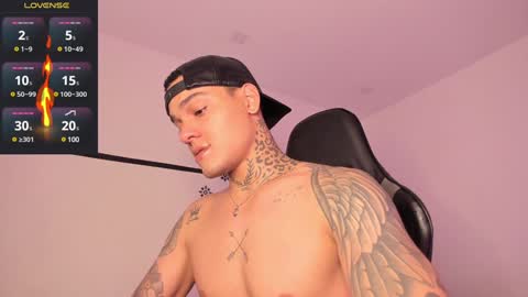 im_dominike online show from December 16, 2024, 12:48 am