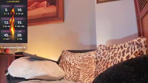 im_dominike online show from March 12, 2025, 2:30 am