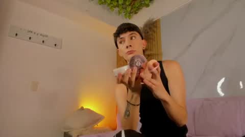 ETHAN online show from July 28, 2026, 11:39 am