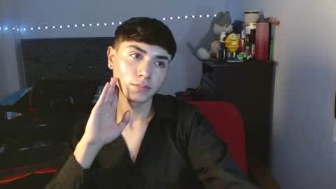 Snapshot of im_juanda chatting on December 19, 2024, 11:57 pm im_juanda online show from December 19, 2024, 11:57 pm