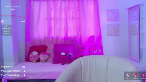 Julieta online show from April 16, 2026, 9:50 pm