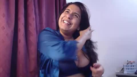 im madissonwell online show from October 8, 2025, 2:20 am