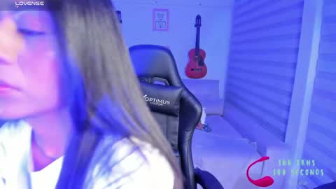 im_mariana online show from April 27, 2026, 1:47 am