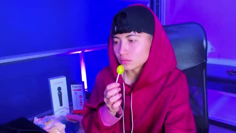 mathias online show from December 19, 2025, 5:25 am