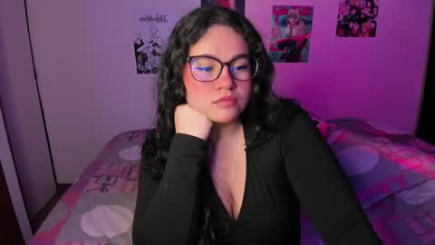 mei mei uwu online show from February 8, 2026, 2:59 am