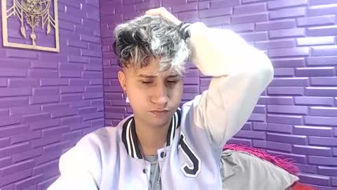 im_milan_rs online show from January 13, 2025, 5:44 am