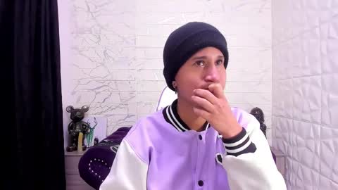 im_milan_rs online show from February 10, 2025, 3:13 am