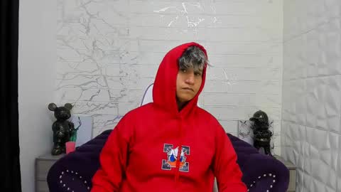 im_milan_rs online show from February 18, 2025, 10:05 am