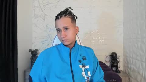 im_milan_rs online show from February 24, 2025, 3:23 am